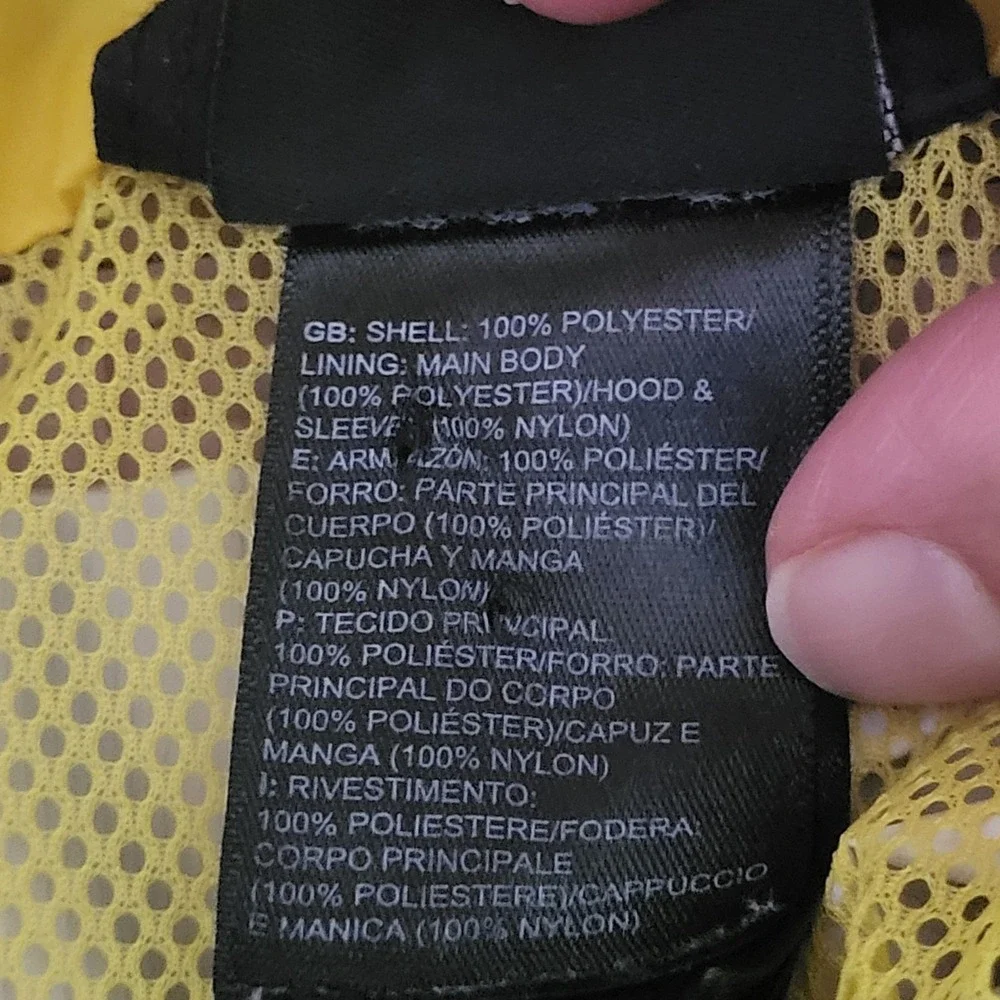 The North Face Boys XS 6 DryVent rain jacket grey, black yellow Full Zip Hooded